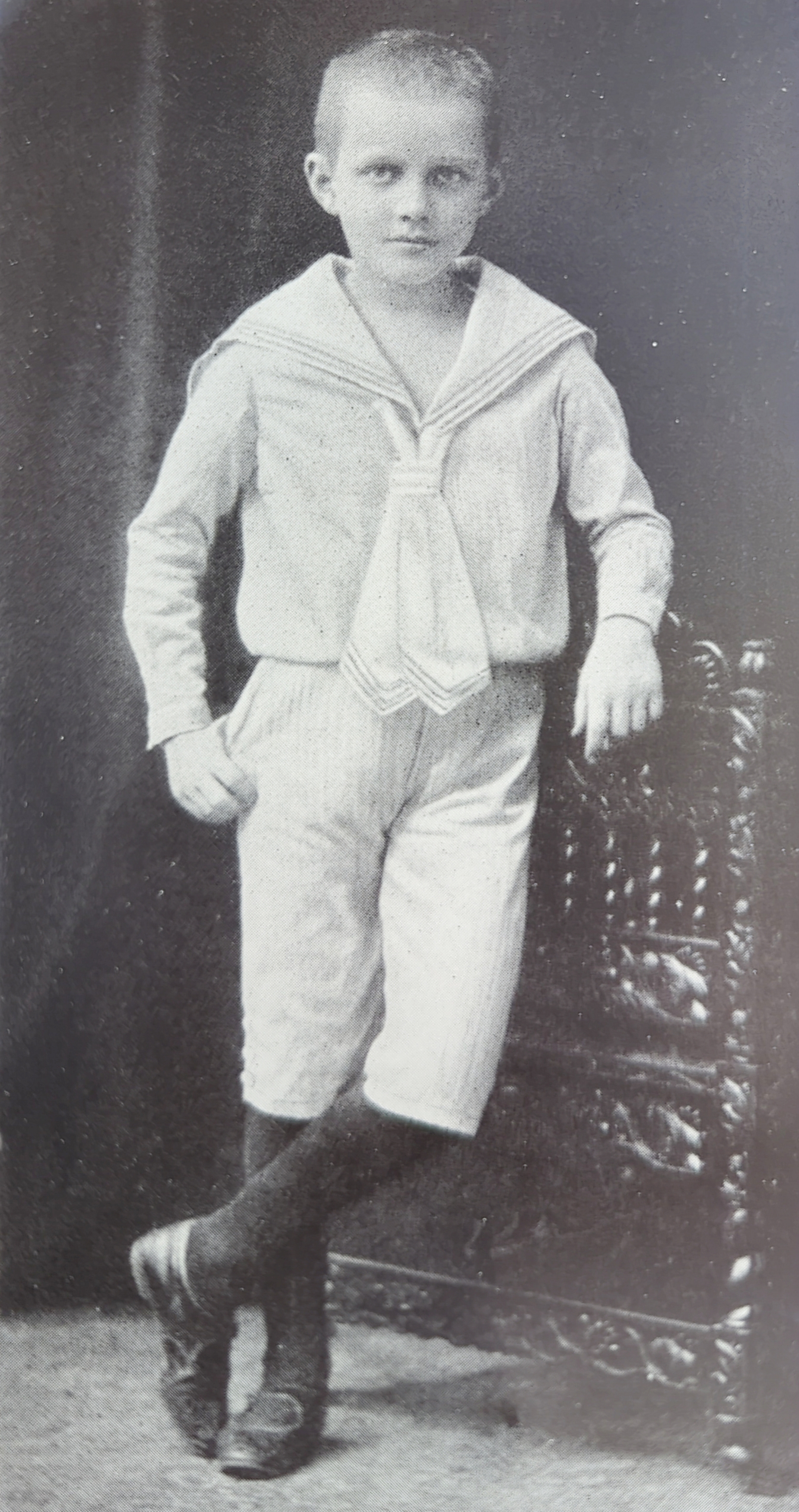 Manfred von Richthofen is seven years old